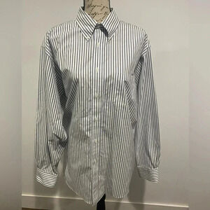 Brooks Brothers Madison Fit Long Sleeve White/Gray button down. Large